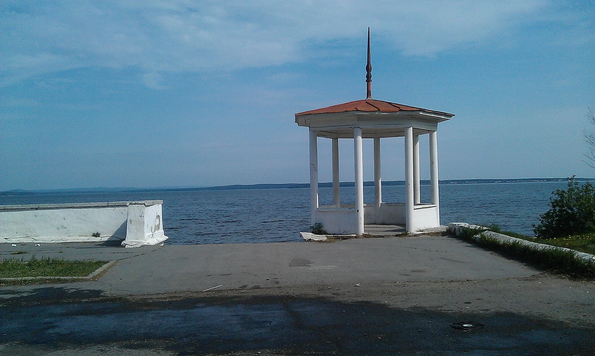 Беседка на городском пляже (Снежинск)