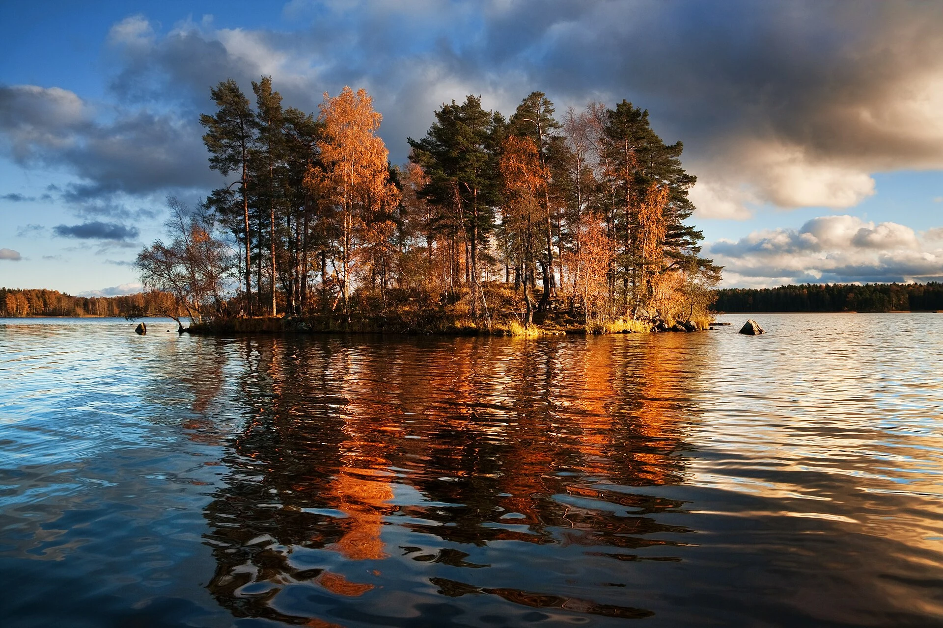 Okunevy Island in Lake Vuoksa in Karelia, Russia.