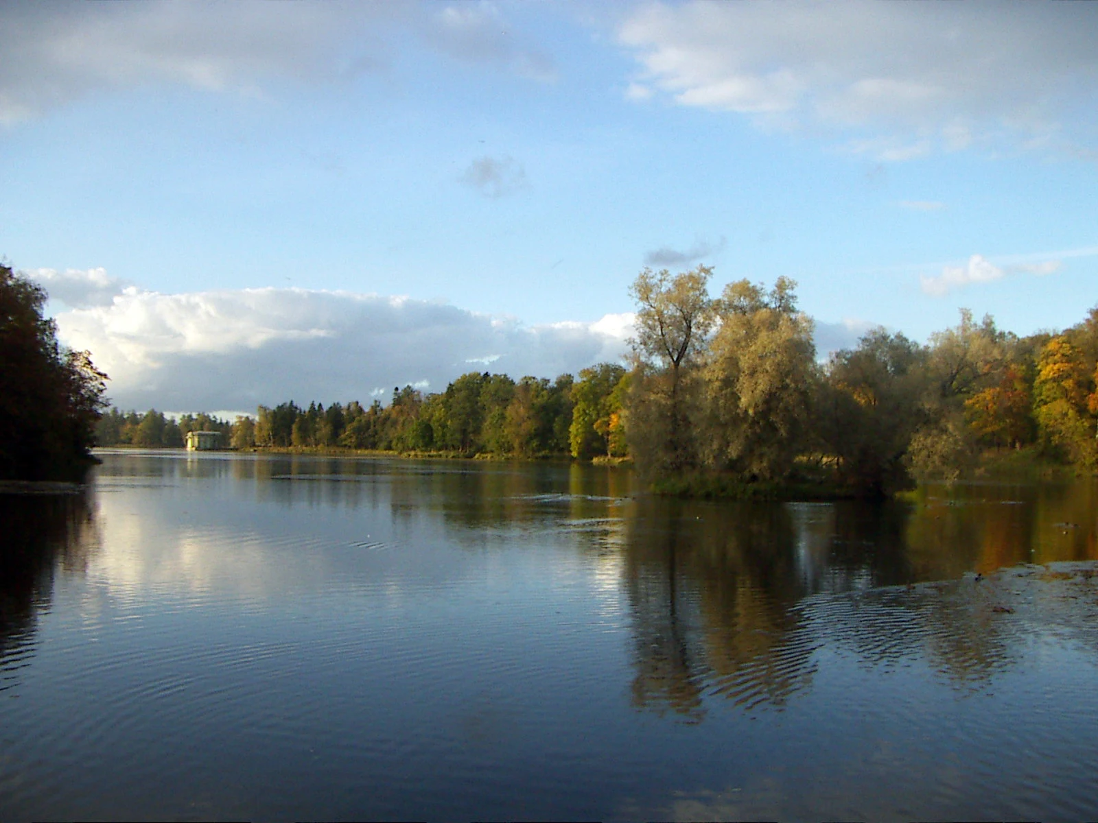 Beloe ozero (White lake) in Gatchina