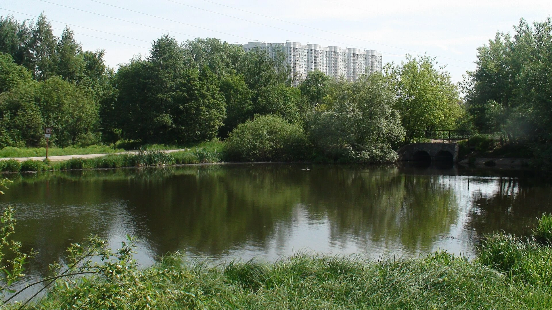 Джамгаровский пруд средний