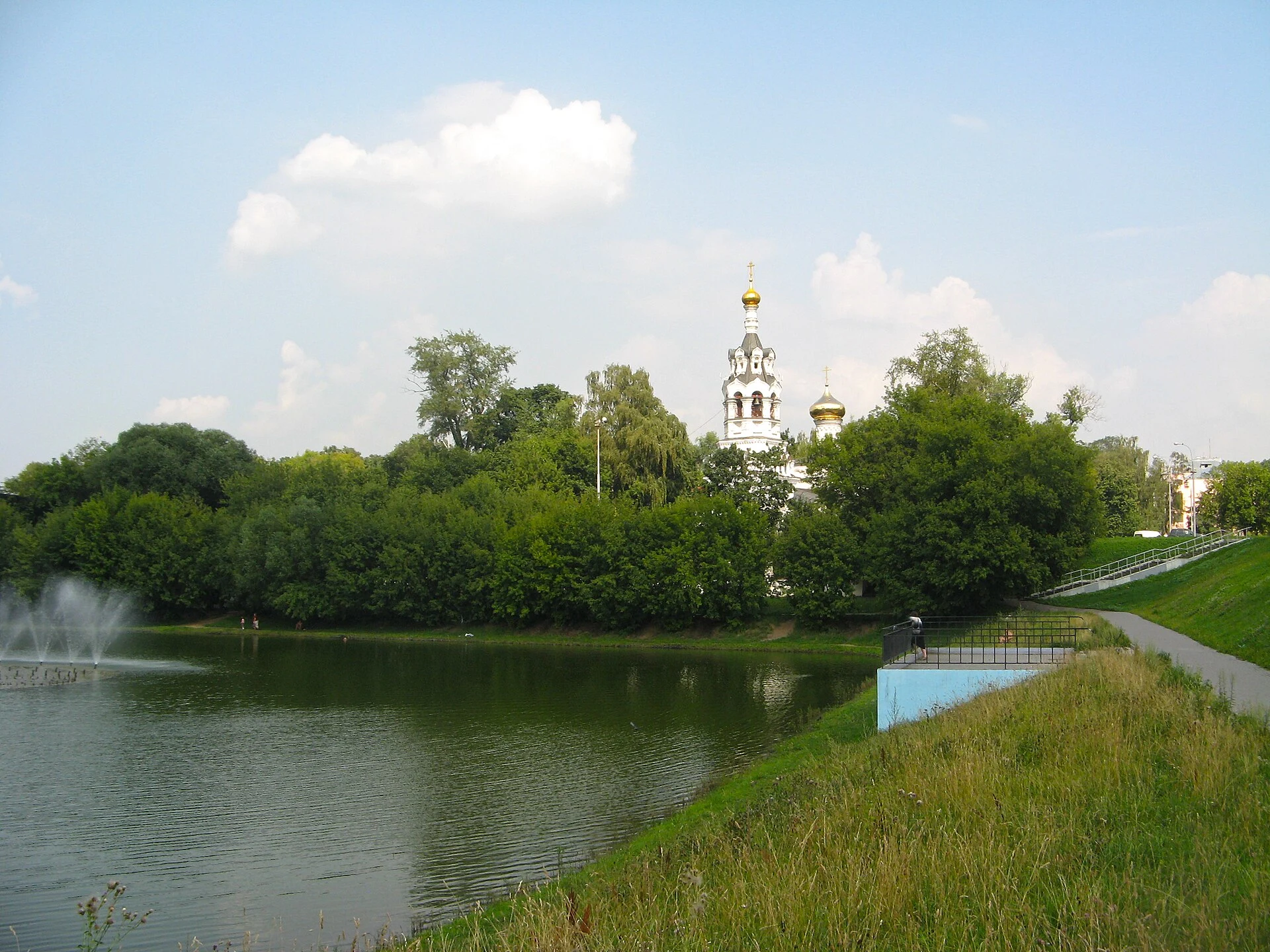Черкизовский парк: Б. Черкизовская ул., 105/107,  Восточный округ, Москва